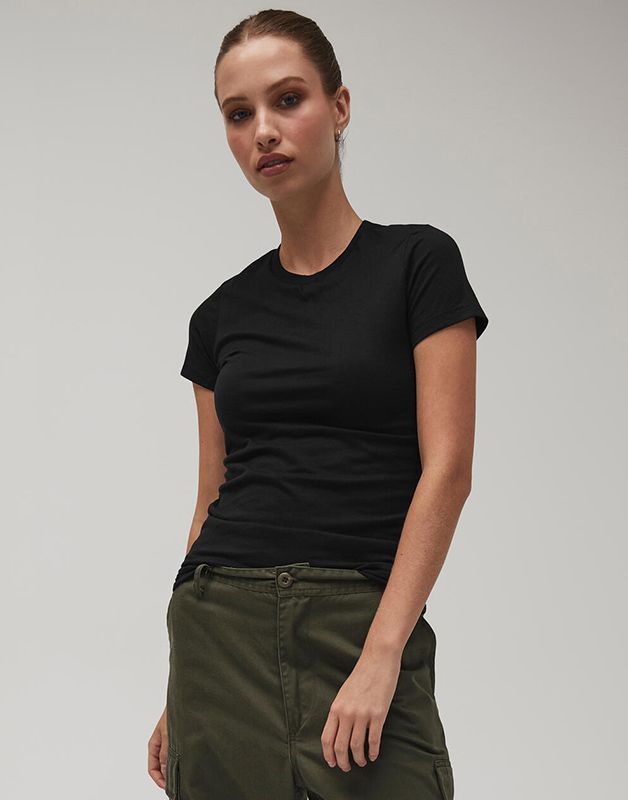 TEE-SHIRT COUPE SLIM FEMMES